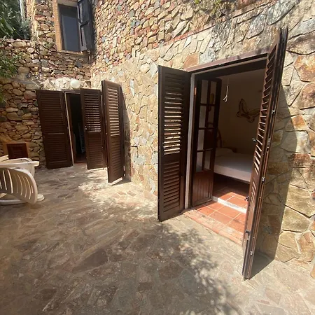 La Rocca Sarda Apartman *